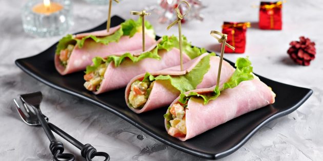 Рулетики из ветчины — крутая закуска на Новый год. Собрали очень вкусные варианты