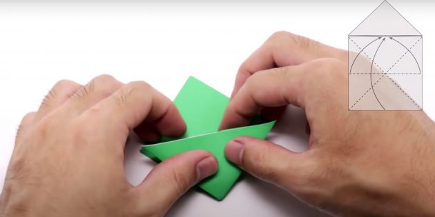 Как сделать прыгающую лягушку из бумаги: сделайте квадрат