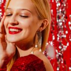 Новогодний макияж: 7 самых модных идей для праздничной вечеринки