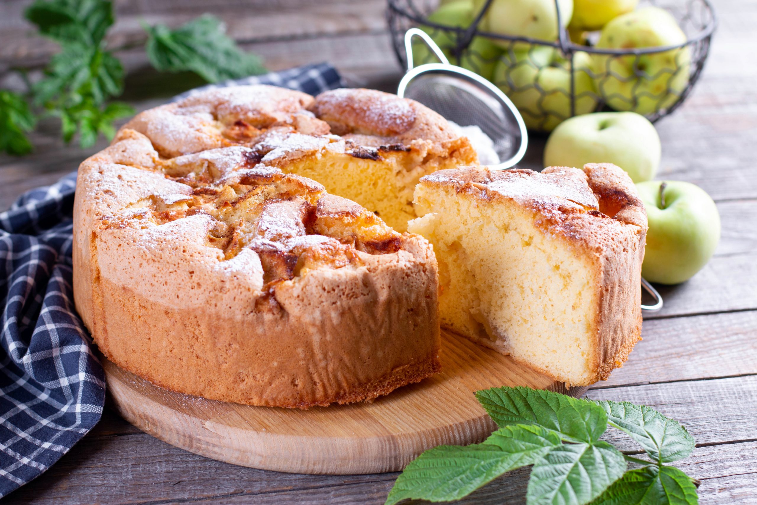 Пышная шарлотка с яблоками 🍎