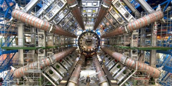 Учёные воссоздали рождение Вселенной и обнаружили загадочные «частицы Х»
