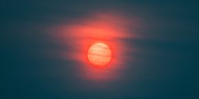 ESA показало уникальное фото коронарного выброса на Солнце