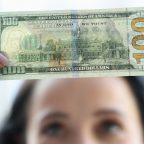 Как отличить настоящие доллары и евро от фальшивых