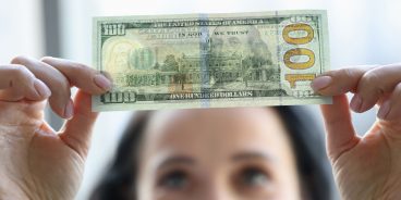 Как отличить фальшивые доллары самостоятельно и с экспертом - Money 24 Киев