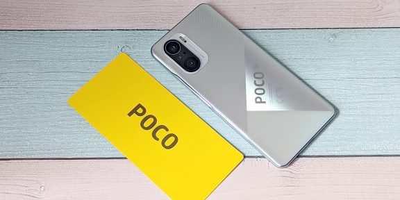 Обзор смартфона Poco F3 — того самого «топа за свои деньги»