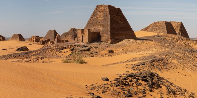 Google запустила виртуальную экскурсию по нубийским пирамидам
