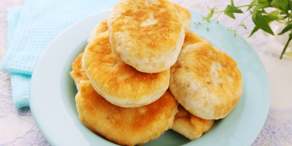 Пирожки, жареные на сковороде - пошаговый рецепт с фото на malino-v.ru