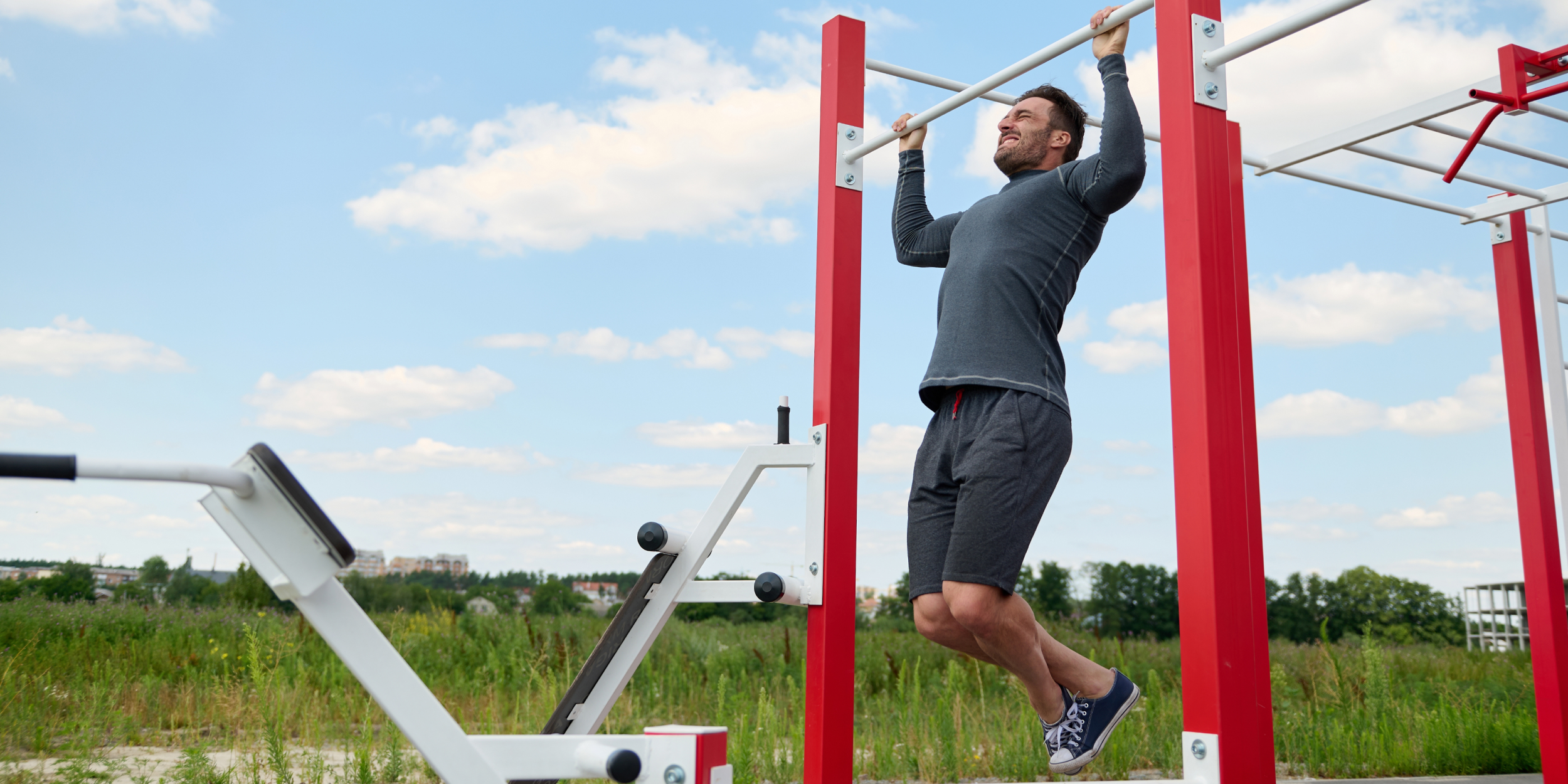 Как эффективно тренироваться на спортивной площадке во дворе