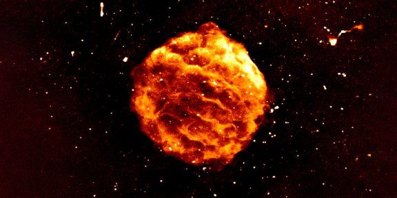 Астрофизики смоделировали изображение взрыва далёкой сверхновой звезды