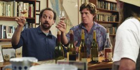 Учёные рассказали о простом способе сократить употребление вина дома