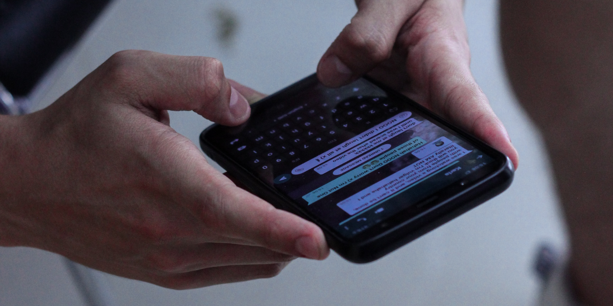 WhatsApp разрешит скрывать онлайн-статус и запретит делать скриншоты файлов с самоуничтожением