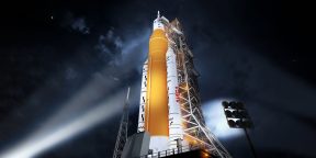 Миссия «Артемида» стартовала к Луне: NASA запустило гигантскую ракету SLS с кораблём Orion