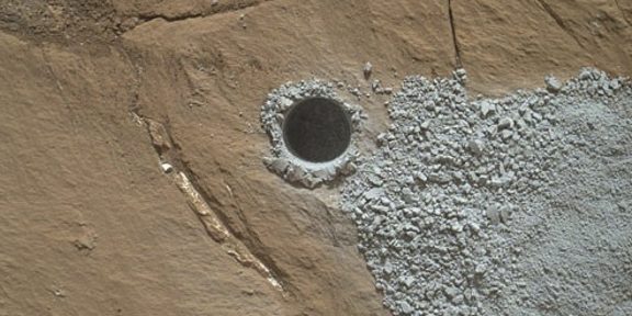 Учёные разгадали секрет минерала, найденного на Марсе больше семи лет назад