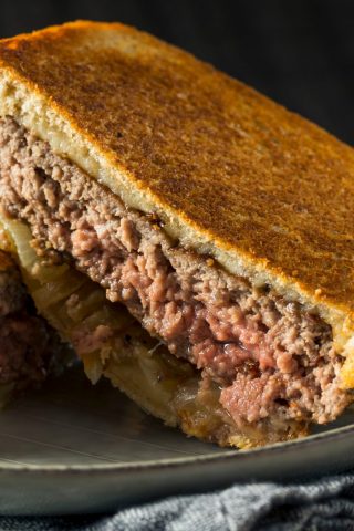 Патти мелтс — аппетитные сэндвичи с котлетой и сыром
