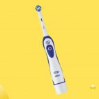 Зубная щётка Oral-B Precision Clean