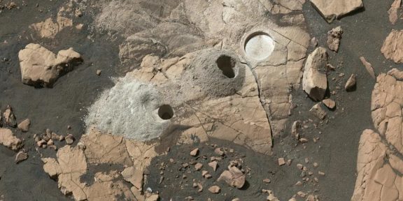 Ровер Perseverance наконец нашёл на Марсе органику в большом количестве