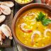 Суп-пюре из тыквы с креветками и кукурузой