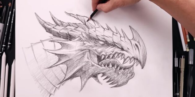 Как нарисовать голову дракона: заштрихуйте рога