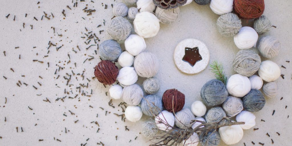 Венок из шаров