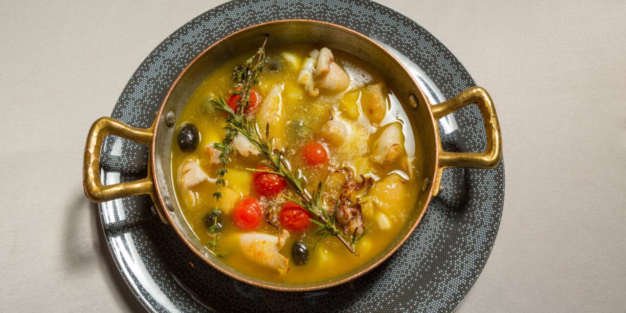 Овощной суп с кальмарами и пшеном