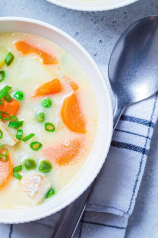 Сливочный суп из трески с овощами