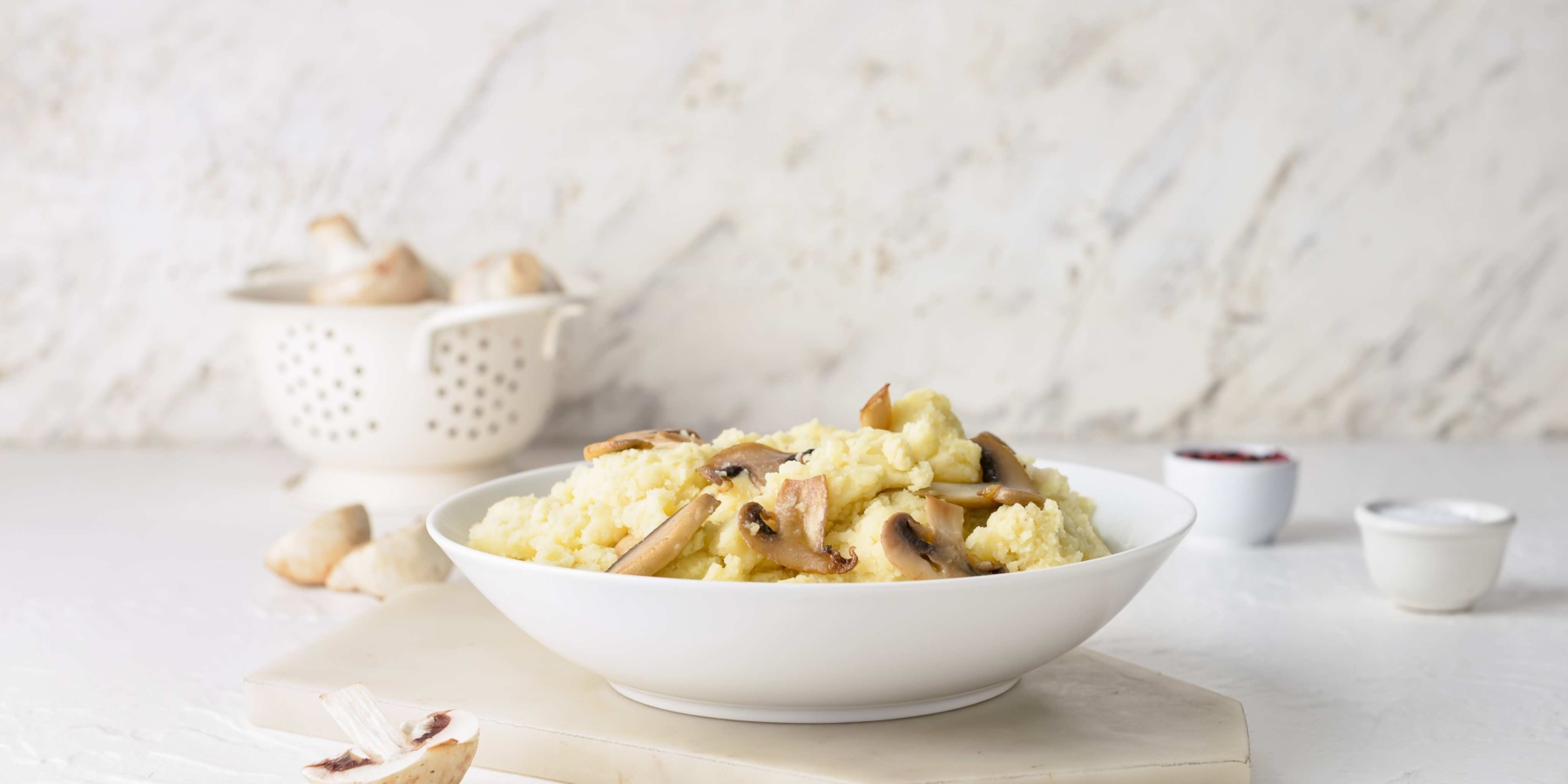 Борщ-пюре с грибами и печеным картофелем