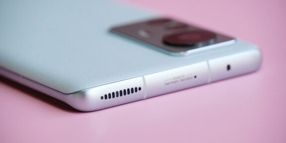 В Сети появились первые рендеры флагмана Xiaomi 13 Pro