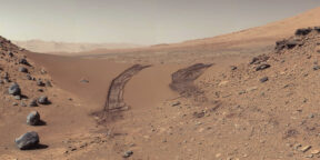 На новом фото с Марса заметили странный объект, который в Сети приняли за НЛО