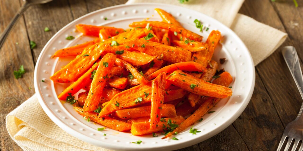 Морковь, запечённая с тимьяном в духовке