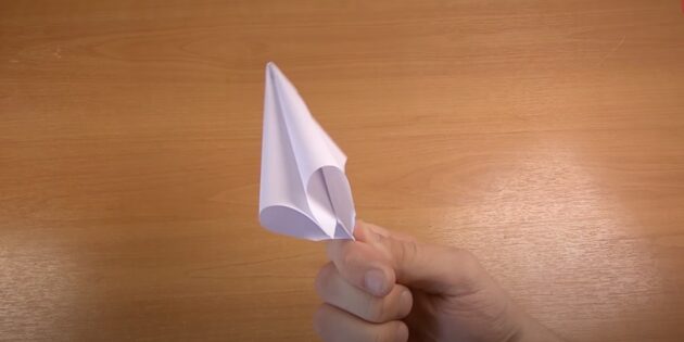 Как сделать хлопушку из бумаги: простая хлопушка 
