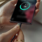 Samsung Galaxy S23 получил функцию питания напрямую от розетки, минуя аккумулятор