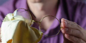 Почему запотевают очки и как это исправить