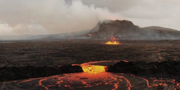 Что делать при извержении вулкана, если вы оказались рядом с ним