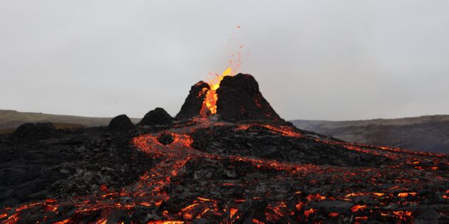 Что делать при извержении вулкана, если поступил сигнал об эвакуации
