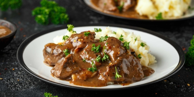 Что приготовить из свиной печени