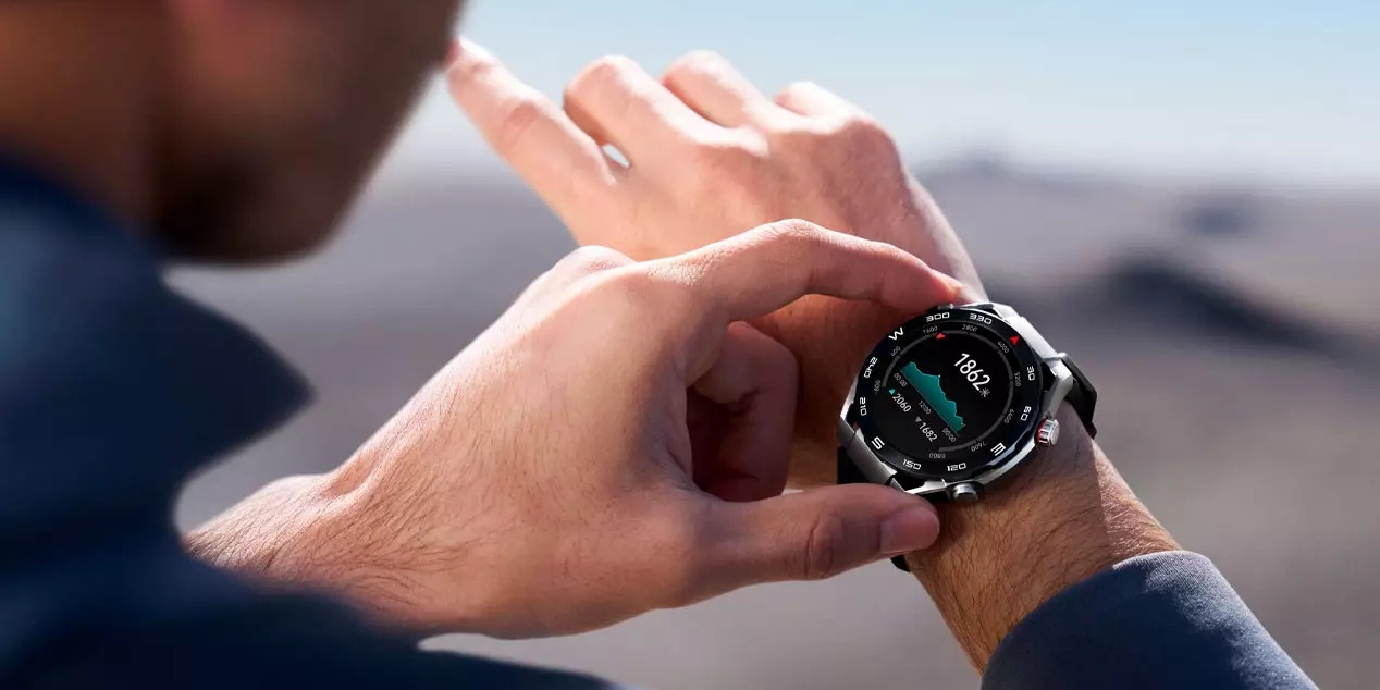 Huawei показала топовые защищённые часы Watch Ultimate