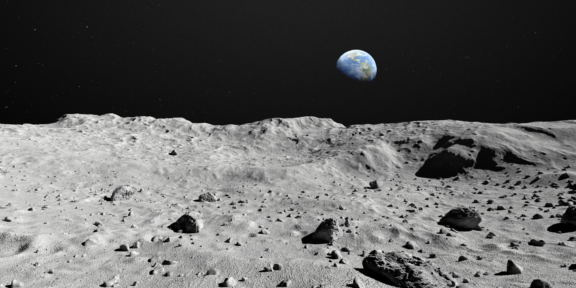 Учёные нашли новый источник воды на Луне