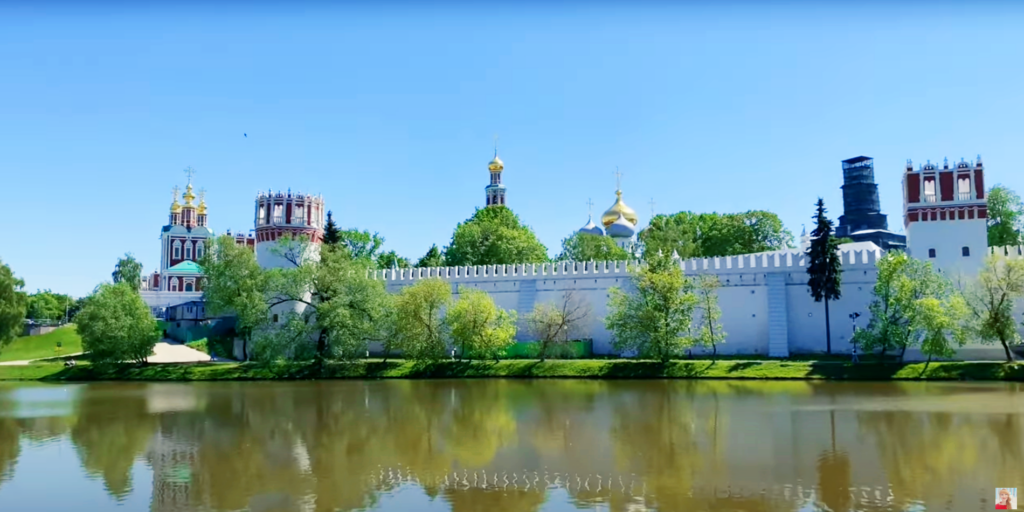 Российские достопримечательности: Московский Новодевичий монастырь