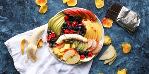 С какими фруктами, ягодами и орехами сочетается банан
