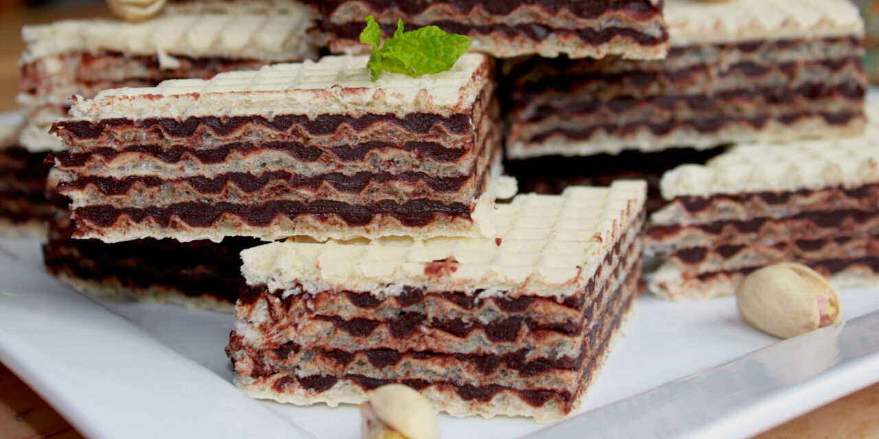 Вафельный торт с шоколадом