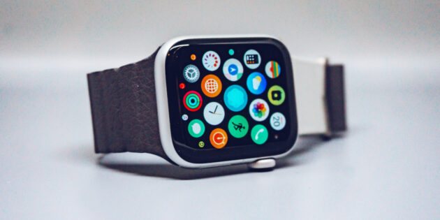 Apple запатентовала часы с распознаванием ремешков