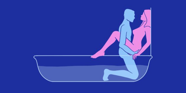 Секс в ванной: поза с опорой на ванну