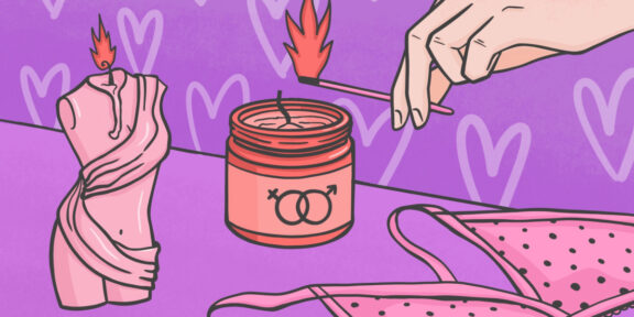 Как разнообразить секс с помощью массажных свечей