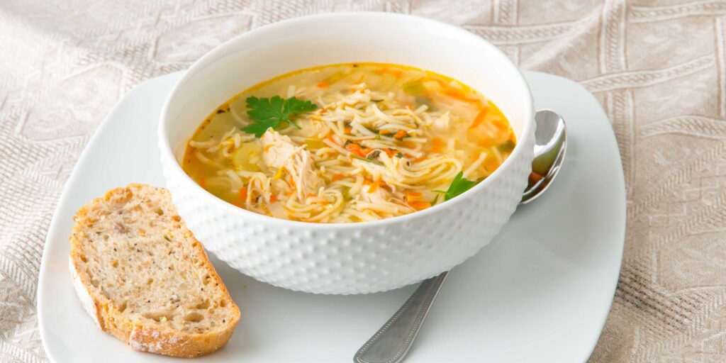 Вкусный суп с копченой курицей и рисом – пошаговый рецепт приготовления с фото