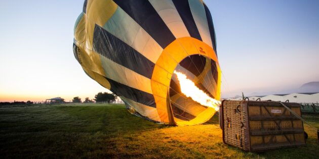Почему дует ветер: воздушный шар с горелкой