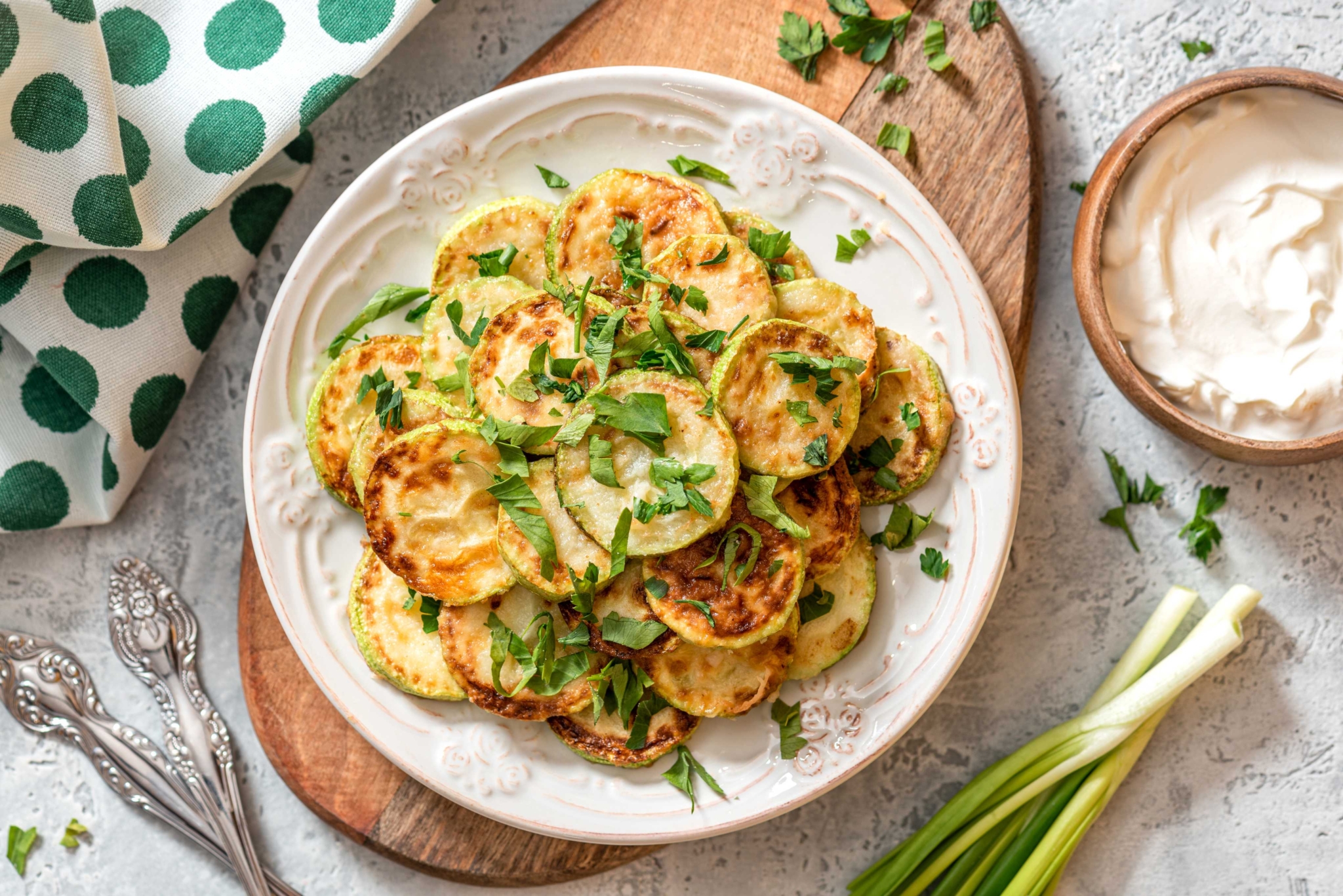 Жареные кабачки в сырно-йогуртовом кляре