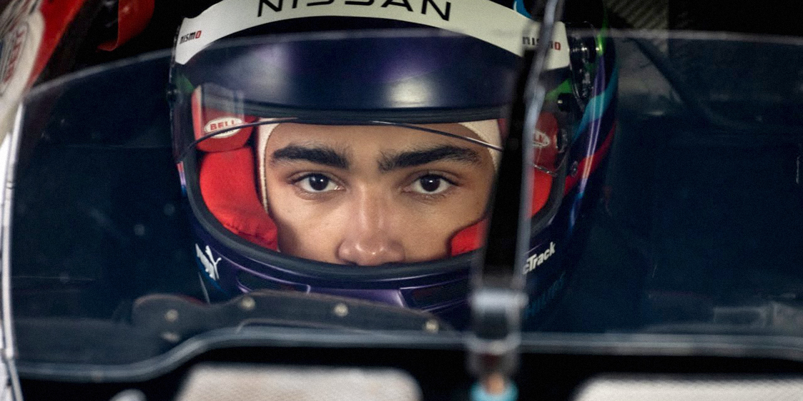 «Гран Туризмо» — вероятно, самый тупой фильм 2023 года. А как ещё экранизировать гонки?