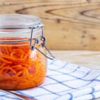 Что приготовить с обычной морковью на зиму: салаты, сок и даже джем