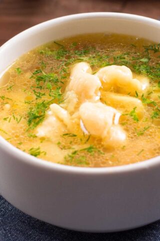 Куриный суп с картофельными клёцками