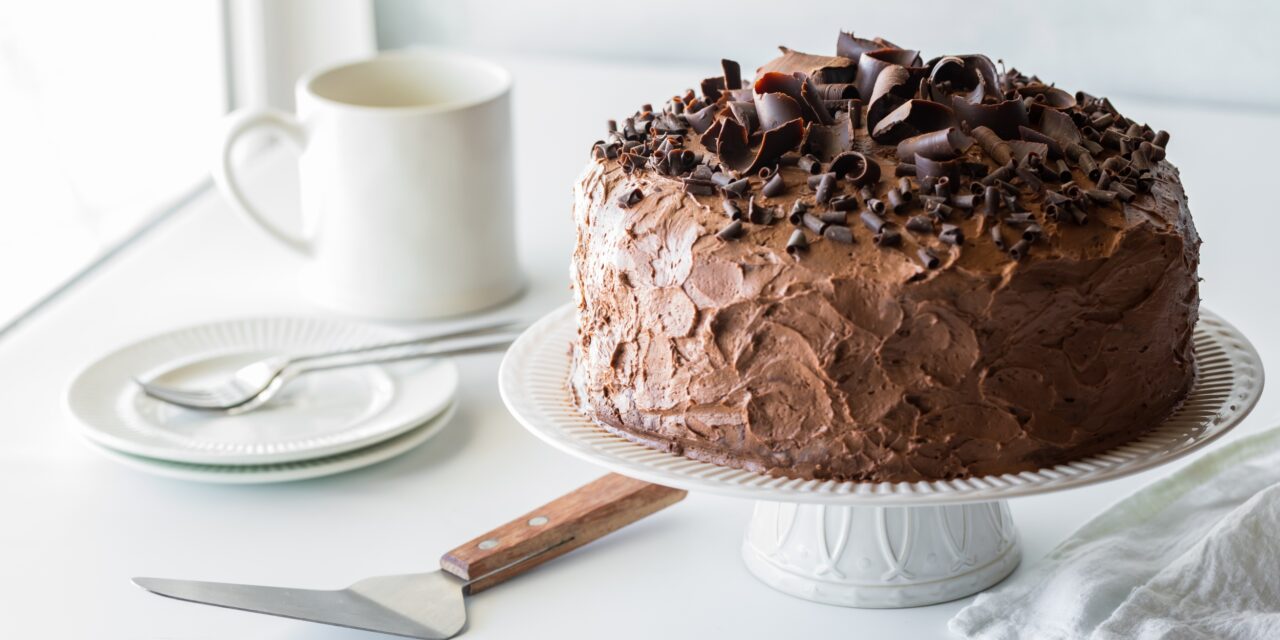 Шоколадно-творожный крем для торта